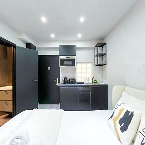 Superior Studio